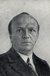 104997 Portret van W.F. Heshusius, geboren 1891, directeur van het kantoor Utrecht van de Nederlandse Middenstandsbank ...